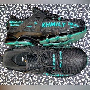 Ladies steel toe sneakers